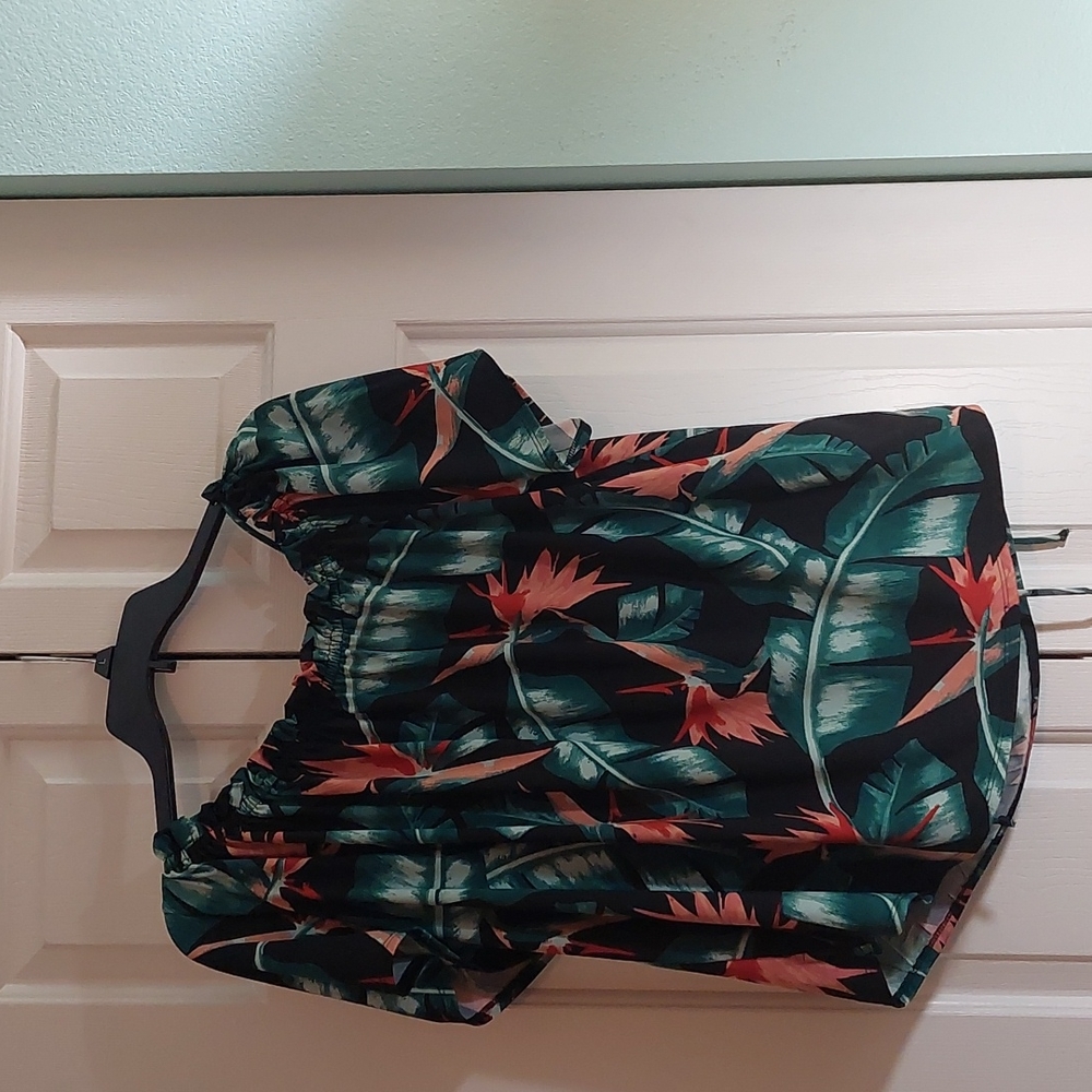 Collette plus sized 2X off the shoulder shirt
